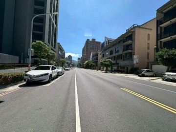 美術館.青海商圈絕版精美車墅一樓可作孝親房｜高雄市鼓山區青海路