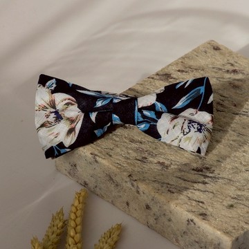 黑禮帽 | 白花深藍領結-你想要的海島婚禮我給你 !