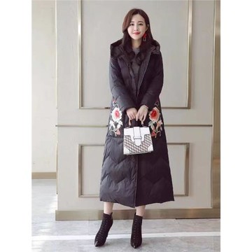 中國風棉衣女廣場舞團購刺繡冬中長款加厚民族風棉服過膝棉襖外套