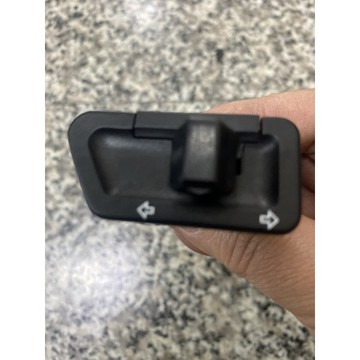 豪邁125（方向燈開関正廠零件GP125通用）$59