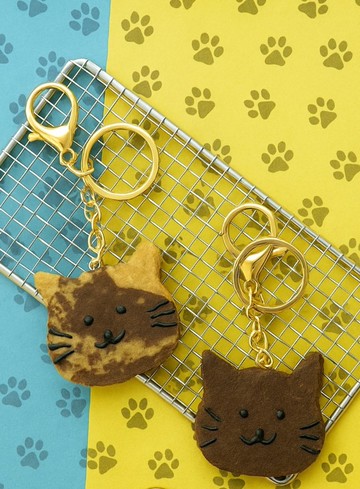 Cookie Cat Charm – 貓咪餅乾造型鑰匙圈