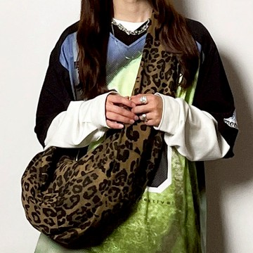 豹紋 Vintage褶皺圓弧月牙斜垮包