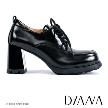 DIANA 個性時髦綁帶中跟樂福鞋 鏡黑 #55791