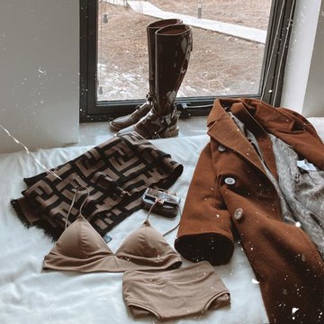 輝姑娘HUIHUI薄款緞面bralette三角杯少女文胸罩內衣女無鋼圈舒適