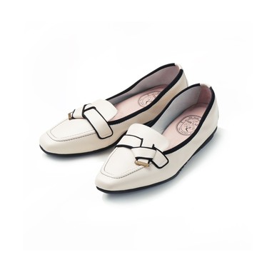 我的旅行日記  簡約扭結羊皮平底樂福鞋 復古白 (502927)