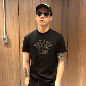 美國百分百【全新真品】Versace 凡賽斯 圓領短袖 T恤 logo 水鑽 美杜莎 T-shirt 黑色 AJ24