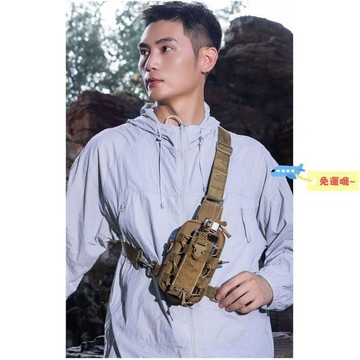 多功能戰術水壺胸包 戶外登山騎行手機包 男士單肩斜挎休閒包