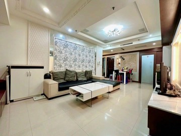 農十六高樓層漂亮三房車位｜高雄市鼓山區龍勝路