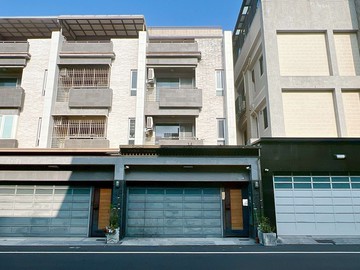 橋頭仕豐商圈|面寬5房車墅|傳統格局|四套房｜高雄市橋頭區三民路