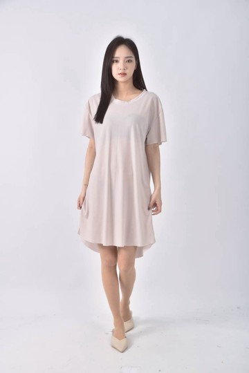 (L) 圓領粉色洋裝