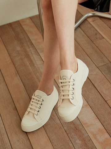B79 Romy Sneakers - Cream