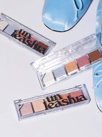 Mood Shower Face Palette