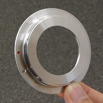 又敗家@Tianya有檔板M42轉EOS轉接環(M42鏡頭接到佳能Canon相機EOS機身即EF接環EF-s接環)M42-EOS轉接環 M42鏡頭轉EOS機身 M42轉CANON相機轉接環 M42轉Canon接環 M42-EOS轉接環 M42轉EOS接環 M42-EF M42轉EF鏡頭轉接環 適東蔡Pancolar Pentacon CZJ Carl Zeiss Jena Hellios Pentax Takumar大姑媽ashai尼康Nikon且可無限遠合焦