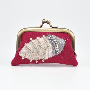 粉紅帶小葉子圖案1