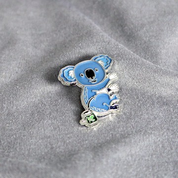 Pinchy Koala 琺瑯別針 – 攀岩與抱石者的送禮首選 – 攀岩胸針 – 등반 クライミング
