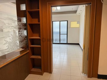 亞灣獅甲捷運光華國宅四房三陽台｜高雄市前鎮區長江街