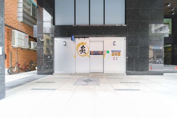 台灣直通國際的核心戰場－亞洲新灣區七米面寬店面｜高雄市苓雅區興中二路