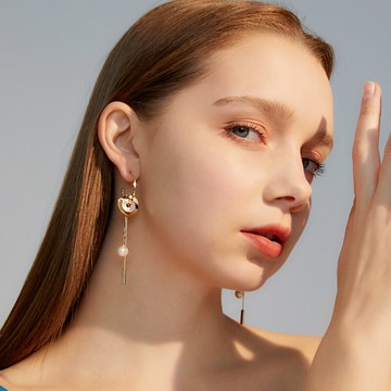 設計感耳環女氣質時尚名媛長款耳墜新款潮金屬流蘇個性耳飾