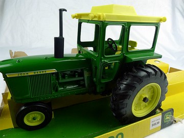 John Deere 4020 迪爾合金拖拉機農用車模型絕版老貨 ERTL 1:16