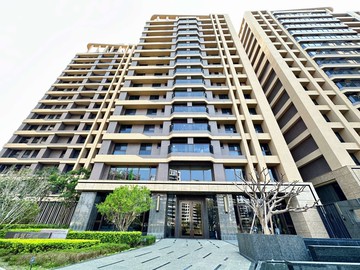 舊城圓環 果貿旁 邊間精緻輕奢3+1房平車｜高雄市左營區桃子園路