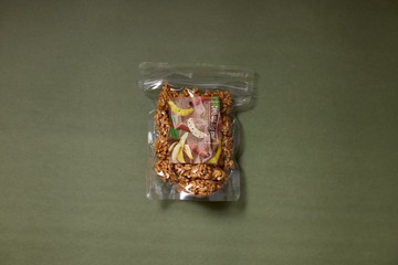 土生土長_蕉桂米果