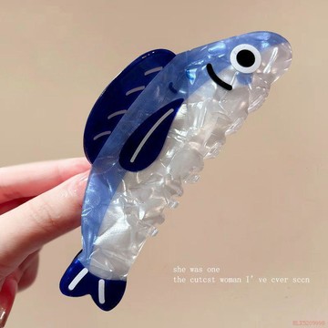 桃園出貨✨小紅書同款沙丁魚抓夾後腦勺盤發鯊魚夾搞怪趣味小衆髮夾可愛頭飾