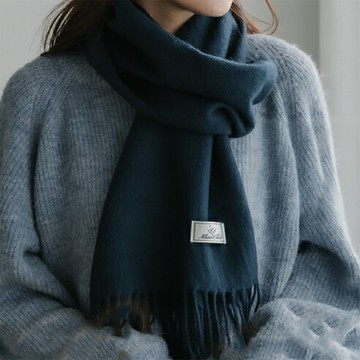 MASCLUB 保暖圍巾 單色款 100%壓克力 防羊毛材質 柔軟溫暖  180 x 30cm  海軍藍