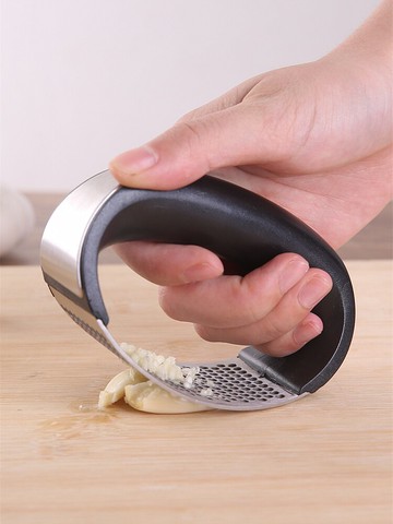304不銹鋼環形壓蒜泥器家用手搖握式搗大蒜碾蒜神器砸蒜夾蒜蓉