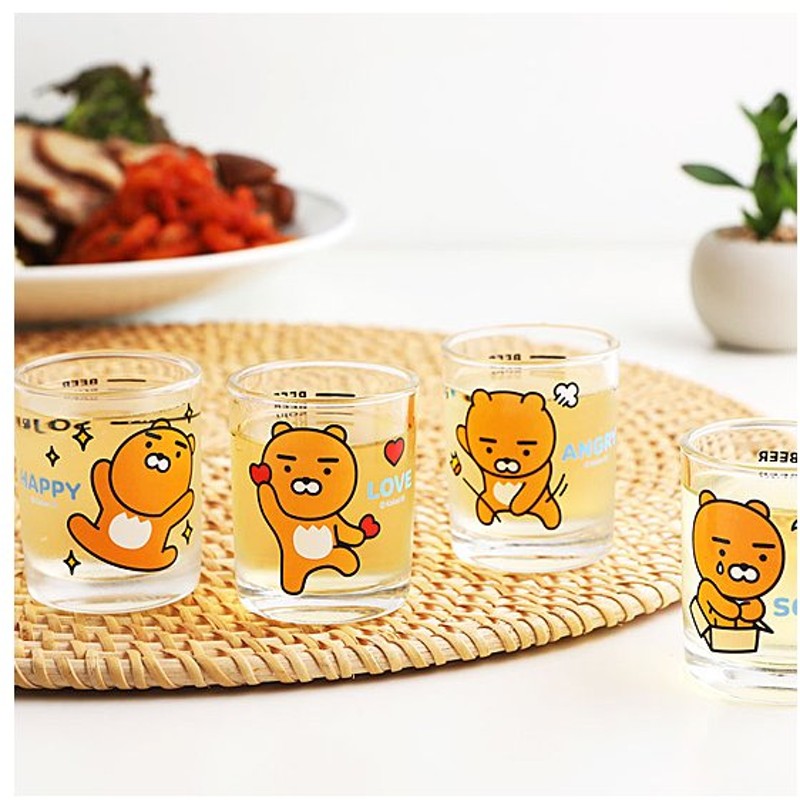 カカオフレンズ 蜜酒杯 ４pセット 韓国 食器 焼酎杯 グラス かわいい カカオトーク Kakao Friends 通販 Lineポイント最大0 5 Get Lineショッピング