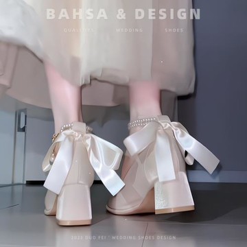 瑪麗珍粗跟單鞋女2023年新款設計感小眾淺口伴娘鞋法式高跟鞋婚鞋