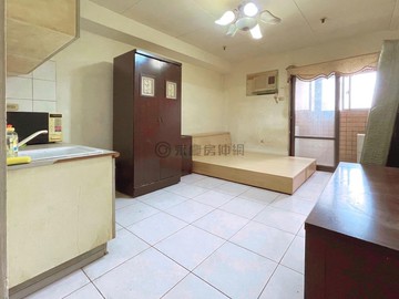 英雄鎮~未來平鎮火車站前陽台大套房~近特力屋商圈｜桃園市平鎮區中豐路