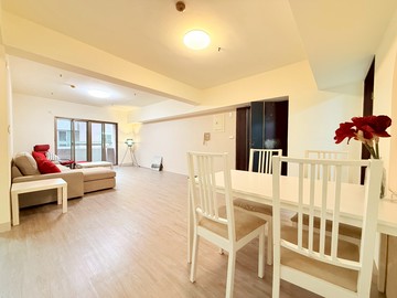 亞灣超值高樓大三房平車｜高雄市苓雅區新光路