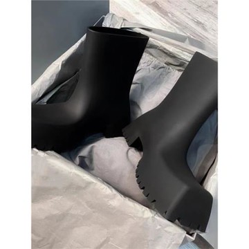 網紅夏季新款潮方頭厚底雨靴防滑防水工裝馬丁靴女英倫中性情侶靴