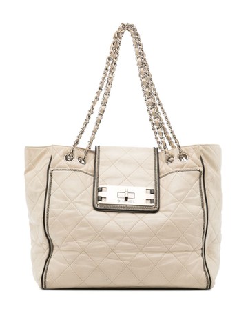 CHANEL Pre-Owned - 2009 East West handbag - women - Leather - One Size - Neutrals