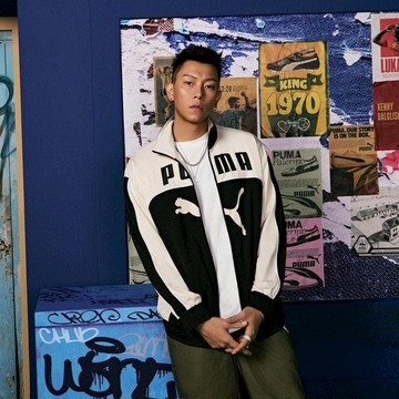PUMA 外套 流行系列 FUTURE ARCHIVE 黑米白 立領 教練外套 中性 62978651