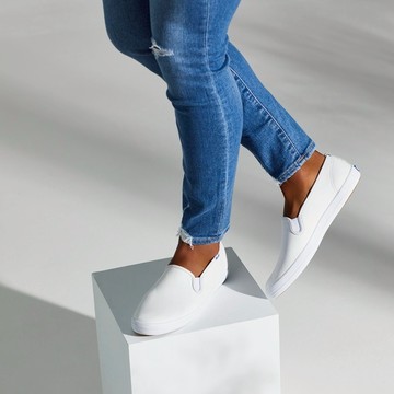 KEDS CHAMPION SLIP LEATHER 經典皮革懶人小白鞋 WH48600 - US 5.5 (22.5cm)