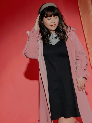 雙排釦撞色拼接剪裁長版風衣外套．附腰帶