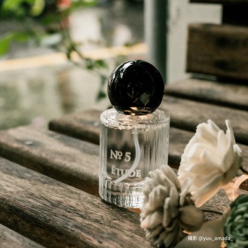 ETUDE  NO.05  - 一步之遙  - 木質酒香調 - 30ml 香氛噴霧