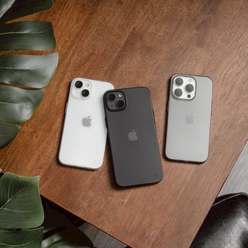 iPhone 15 0.35 極輕薄霧面手機殼(支援 MagSafe) 透白/6.7吋