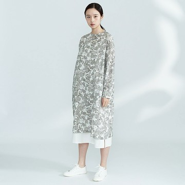 白描印花夏季寬大防曬連衣裙 長袖 洋裝 D210125