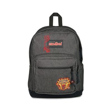 Jansport x 怪奇物語 聯名後背包 RP EXP 地獄火俱樂部 28L 15吋筆電包 電腦包 JS0A8989A2P