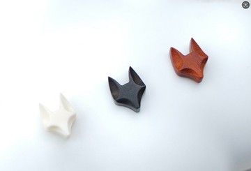 簡約手作 檀木立體動物狐狸耳釘