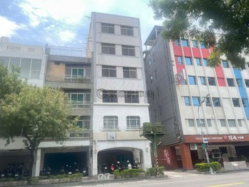 亞灣駁二流行音樂中心邉間透天金店面 ｜高雄市鹽埕區五福四路