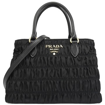 PRADA 1BA173 浮雕LOGO抓皺尼龍帆布手提兩用包.黑