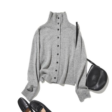 兩種風格，隨心變換。百搭羊毛開襟衫 100% 羊毛 灰褐色 251126-1