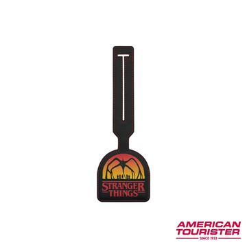 AMERICAN TOURISTER 美國旅行者 X STRANGER THINGS 怪奇物語聯名行李吊牌(地獄火俱樂部