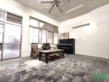 安和商圈面寬5.3米免千萬車墅☎️290-6660｜台南市安南區郡安路三段