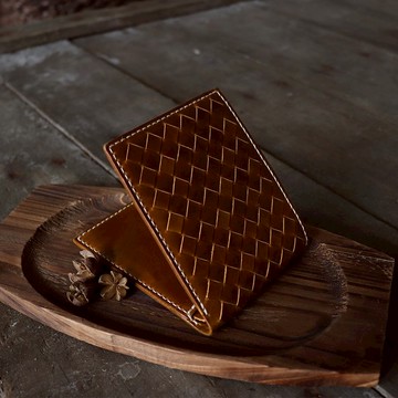 織面皮革連鈔位。加購