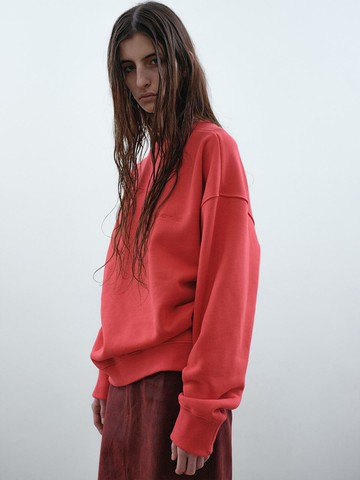 LOGO SWEATSHIRT IN RED
