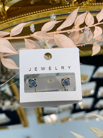 方型復古天然拉長石6.2mm*6.2mm單針舒緩急躁個人魅力吸收負能量